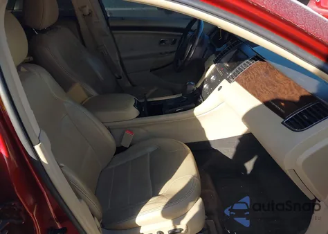 2014 Ford Taurus Limited z USA, uszkodzony, nr VIN 1FAHP2F85EGG17652